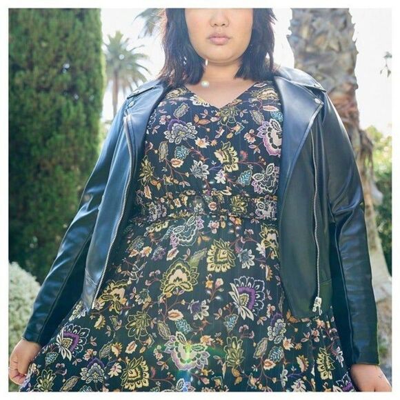 Torrid Faux Leather Asymmetrical Moto Jacket - Picture 1 of 5